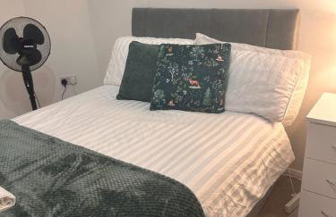 Cosy 2 bed flat, Wi-Fi Netflix, Free Parking - Foto 2