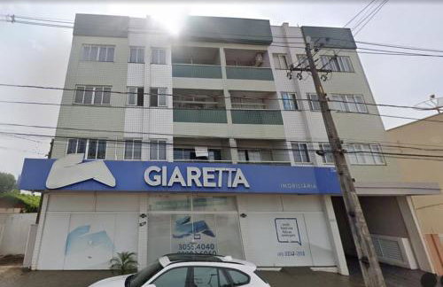 Apartamento Aconchegante em Localização Central - Foto 2