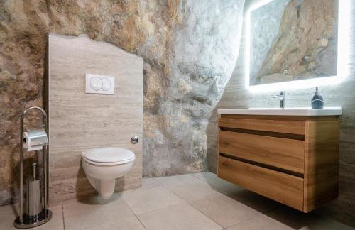 Didova kuća, Holiday home with Private pool near Rogoznica,Sleeps 9 - Foto 79