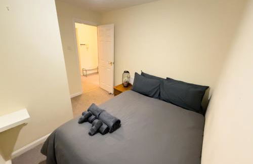 Modern 2 Bed Sleeps 6 near O2 ExCeL Enjoy river views and easy access to the IFS Cloud Cable Car Features 2 bedrooms plus a sofa bed for 6 guests - Foto 20