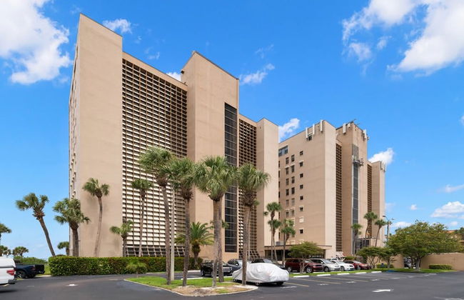 Reflections 503 Oceanfront Pool Hot Tub - Photo 36