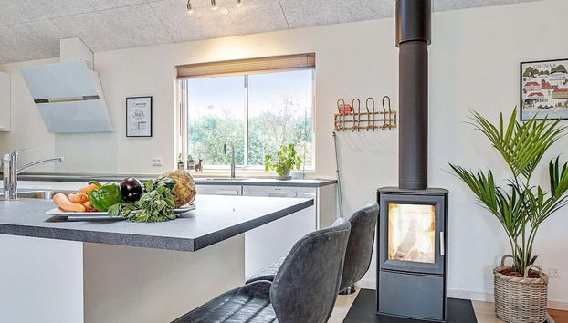 Spacious Holiday Home in Grenå near Sea - Foto 4, Cocina privada