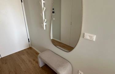New Douro Tower 206 with shared pool and parking - Photo 23