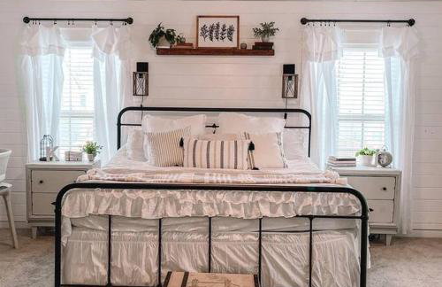 The Grand 5BR Retreat --15 mins to Greenville - Foto 6