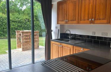 Rats Retreat at Tove Valley Cottages - Photo 10