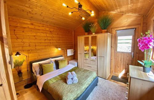 Yealm Cabin Self Catering Log Cabin in Devon with Hot Tub - Foto 28