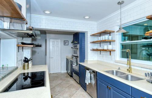 Walk to Beach, Restaurants, Shopping/Hot Tub! - Foto 17