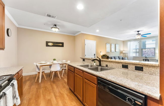 2BR Getaway Pool Gym Basketball Court Theater Access - Photo 19