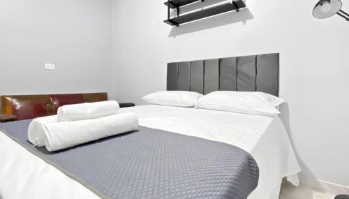 Econômico Plaza Shopping 1 Quarto Central - Foto 5