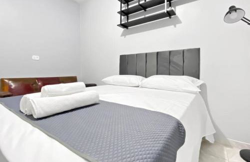 Econômico Plaza Shopping 1 Quarto Central - Foto 5