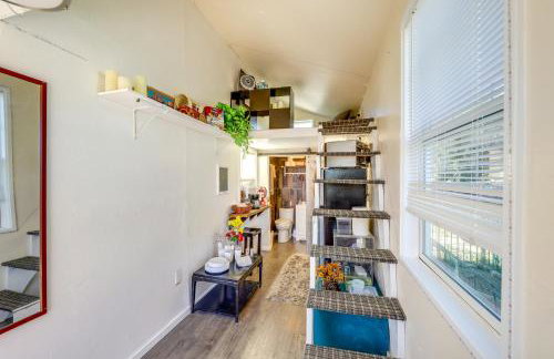 11 Mi to Heavenly Resort Pet-Friendly Tiny Home - Foto 6