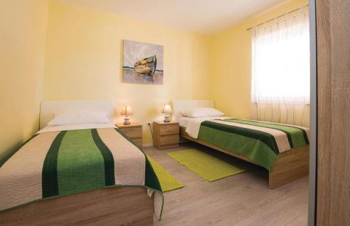 Five-Bedroom Holiday Home In Gorica - Foto 40