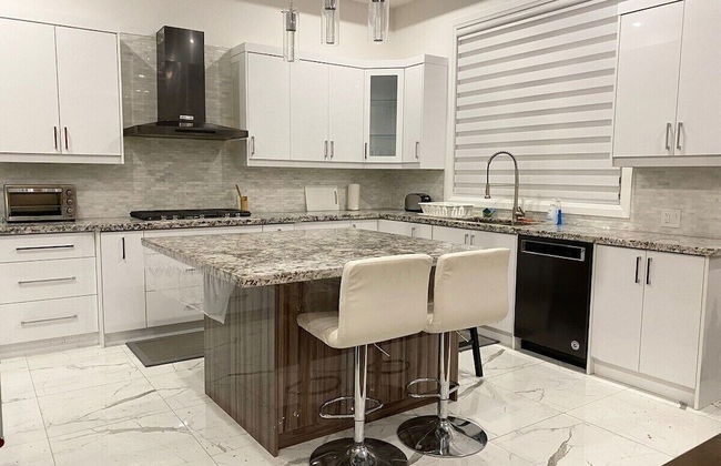 Dazzling Home Next to Beach & Go Station - Foto 19