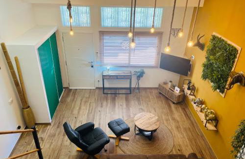 Dúplex tipo loft de estilo selvático y safari, con encanto y a pasos del mar - Photo 2