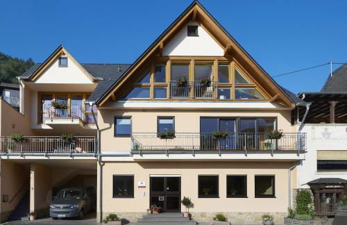 Weingut Eduard Kroth - Foto 1