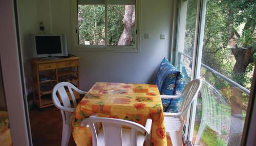 Nice Apartment In Sagone With Kitchen - Foto 2