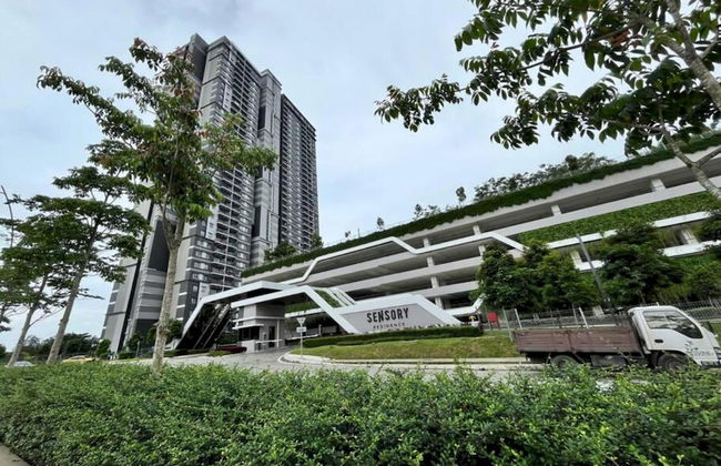 OYO 91024 Tower A & B Sensory Residence - Foto 26