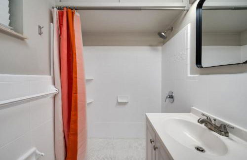 Stylish 2BR Home Near Disney and Universal Orlando - Foto 20