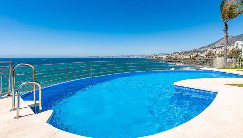 The Penthouse Panorama Exclusive Seafront Estate - Foto 2