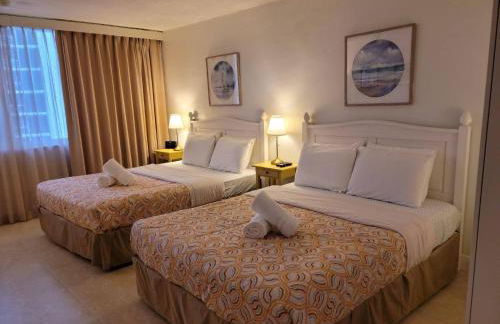 Estudios para 4 personas en la playa de Sunny Isles Beach - Foto 1