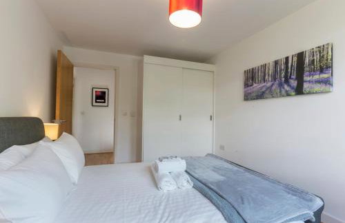 Spacious 2BR Flat Near Camden & Kings Cross Tube - Pass the Keys - Foto 19