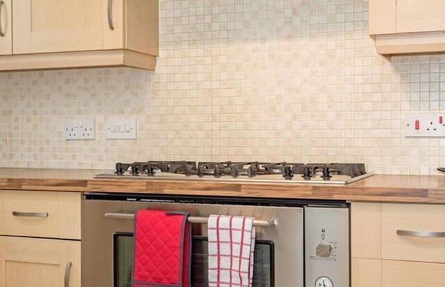 Large 5BR Home in Bedford Ideal for big Groups - Foto 18