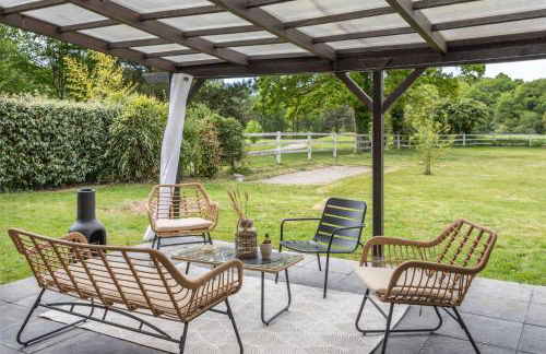 LA VILLA DU GOLF - avec piscine couverte chauffée et jacuzzi - Foto 13