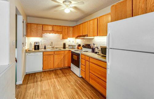 Riverside Retreat Cozy Fairbanks Home with View - Foto 10