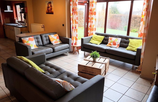 Nice Holiday Farmhouse Located in Sourbrodt near Ski Resort of Ovifat - Foto 17