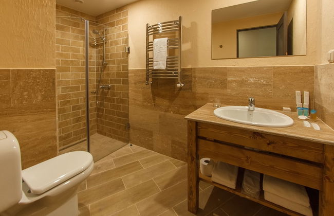 Apricot Aghveran Resort - Photo 33