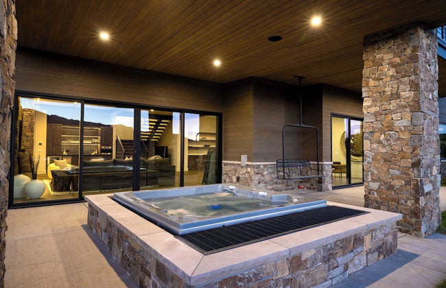 Reflection by Avantstay Sleeps 18 + Lake Views Hot Tub + Game Room - Foto 43
