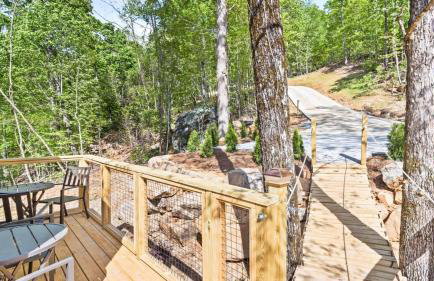 The Fox Tail Pine Treehouse at Treetop Escapes - Foto 24