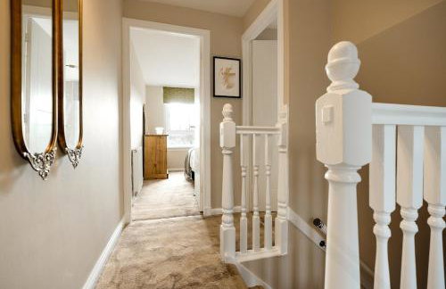 Spacious 3 Bed Home in Glasgow City With Free Parking - Foto 12