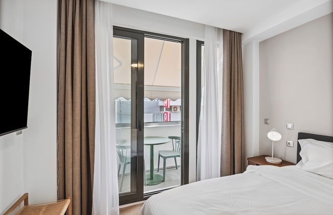 Limehome Piraeus Olive - Foto 35