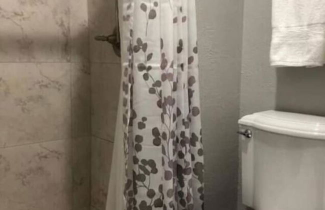 6151 Sandcrest · Next to Universal. Pool Sleep 9. Walk to Park - Photo 24