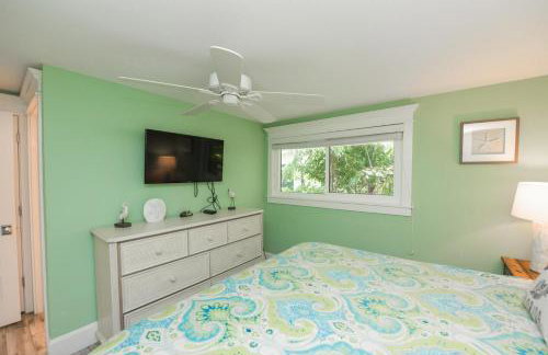 Blissful Bay at Bayside Bungalow - Foto 20