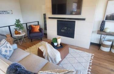 Spectacular Mountain views Year round - Photo 9