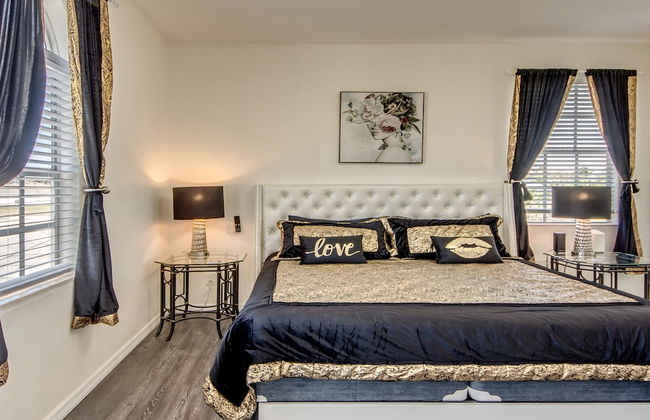 Golden Globe - Luxury on the Canal With Pool spa - Foto 25