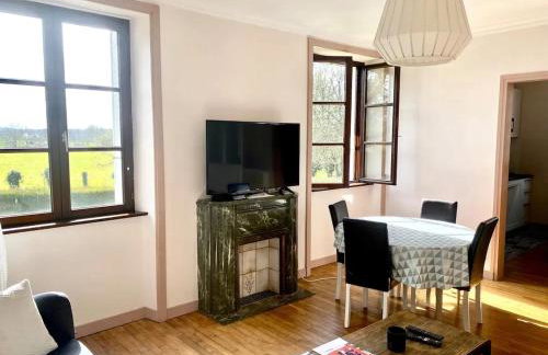 Maison de charme à Québriac avec jardin clôturé - Foto 9