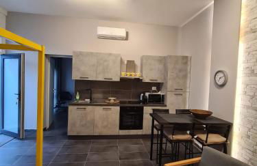 Be Magenta, Art Home - Yellow style - Near Milano, Rho Fiera, Malpensa - Foto 45