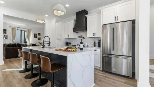 Hot Tub Poker Pool Table & Rooftop City MLS View - Foto 4