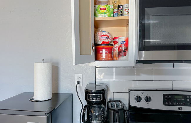 Serene 1BR Escape Near Bricktown - 32A - Photo 2