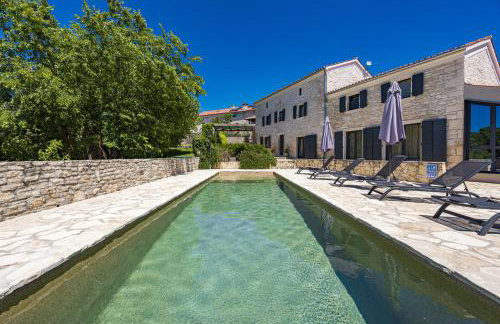 Casa 42 pet friendly for 9 people in Central Istria with salt - water pool - Foto 46