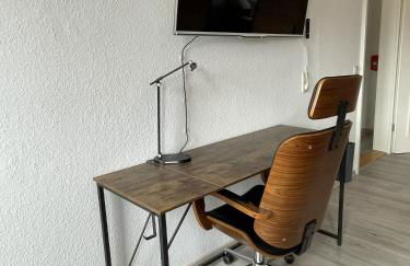 Helios Design Suite - Altbau DG mit Lift & Parkplatz - Elbe & Altstadt - S-Bahn nach Dresden - Foto 32