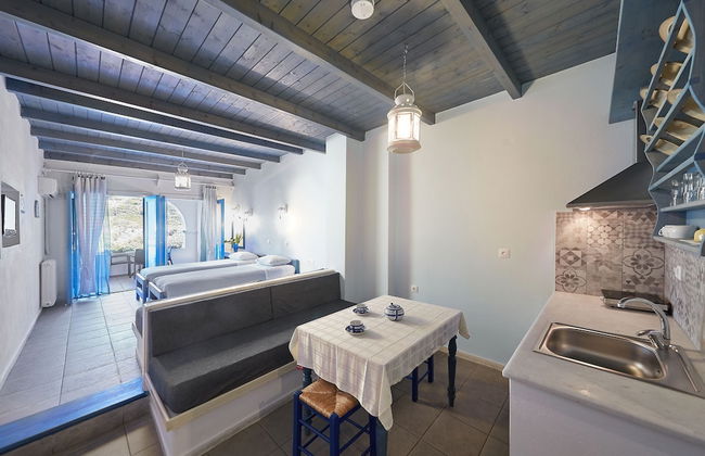 Kerame Studios - Photo 9