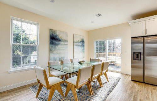 Walk to Keansburg Beach! Family Home with Pool - Foto 11