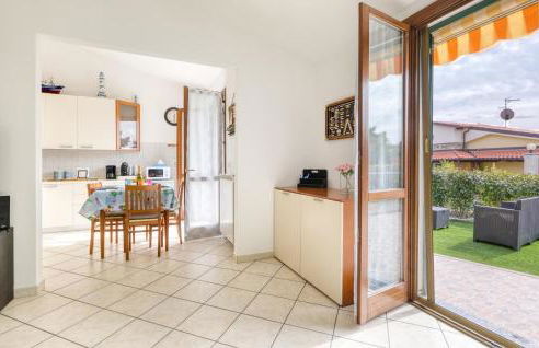 Nice Home In San Lorenzo Al Mare - Photo 21