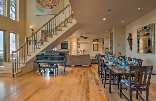 Casa dAmore Extravagant Lakefront Villa! - Foto 5