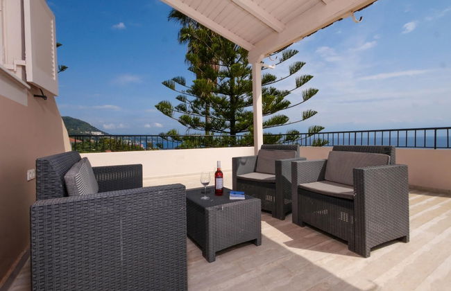 Villa Litsa Large Private Pool Walk to Beach Sea Views A C Wifi - Foto 50