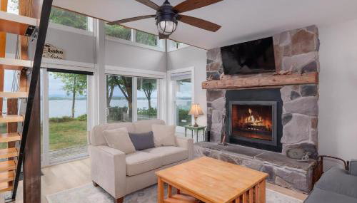 Shelburne Bay Retreat Modern 3BR Lakefront Views - Foto 5